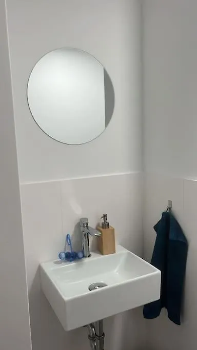 Gemuetliche 3Sz-Wohnung In 1220 Viena 0*,  Austria