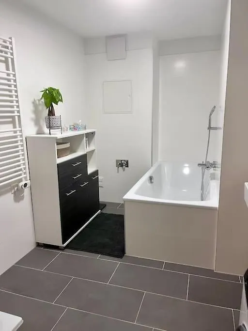 Gemuetliche 3Sz-Wohnung In 1220 Viena Apartament