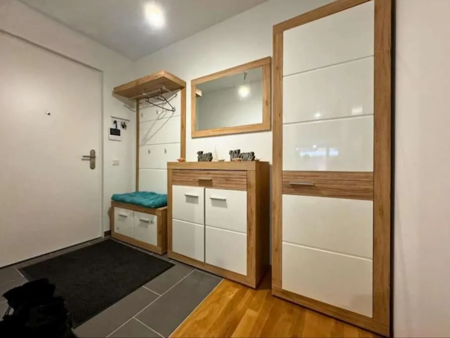 Gemuetliche 3Sz-Wohnung In 1220 Viena Austria